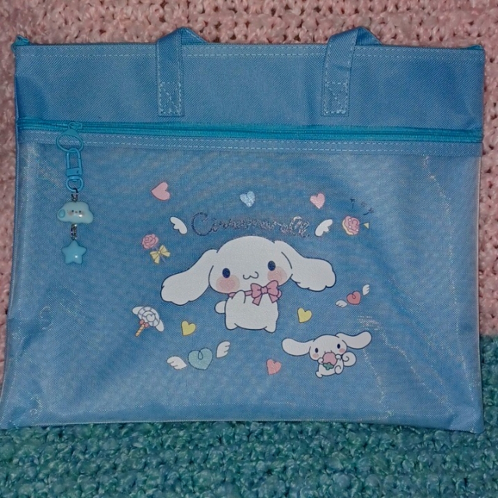 Canvas Cinnamaroll Tote with a Cute Zipper Pull